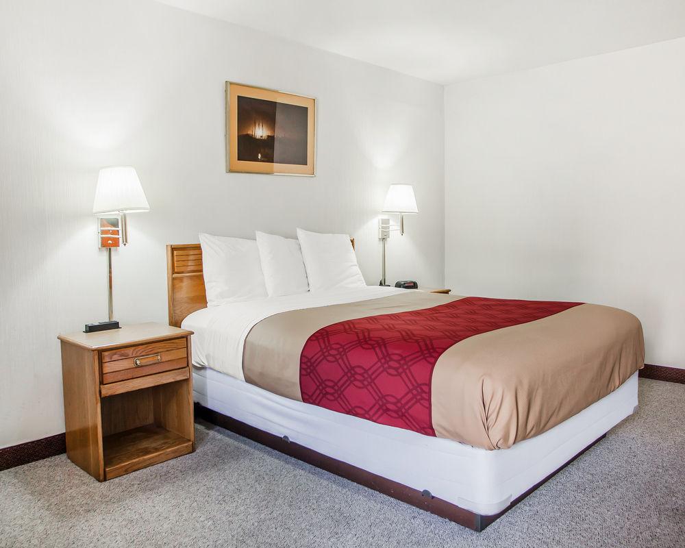 Red Roof Inn Stroudsburg Luaran gambar