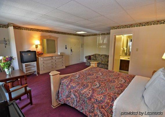 Red Roof Inn Stroudsburg Bilik gambar